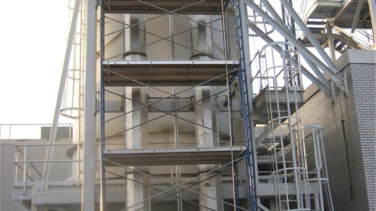 vertical_screw_conveyors